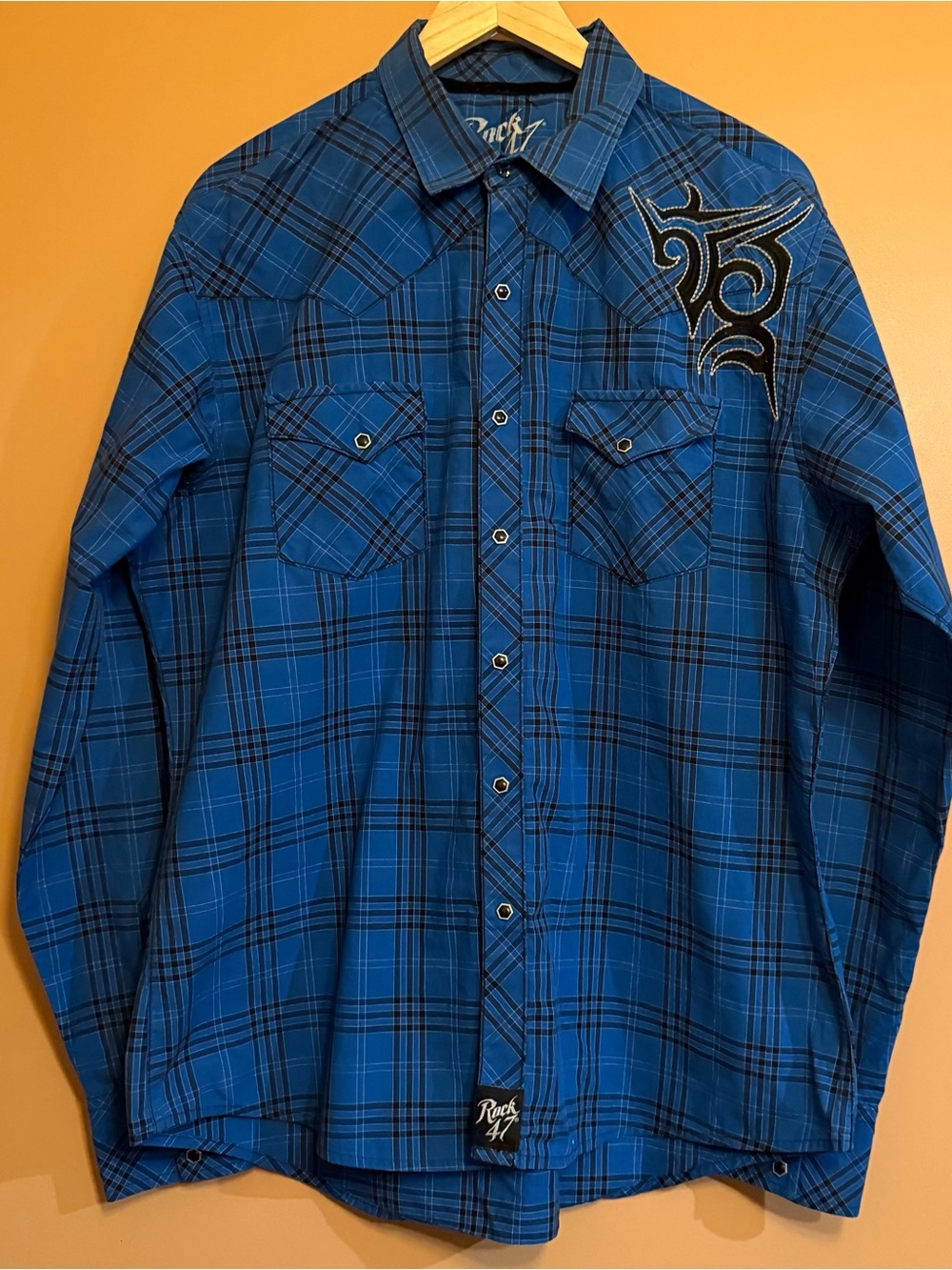 Rock 47 Wrangler Men’s XL Blue Plaid Western Pearl Snap Embroidered Shirt